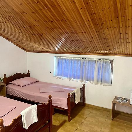 שקודר Happy Corner Guest House מראה חיצוני תמונה