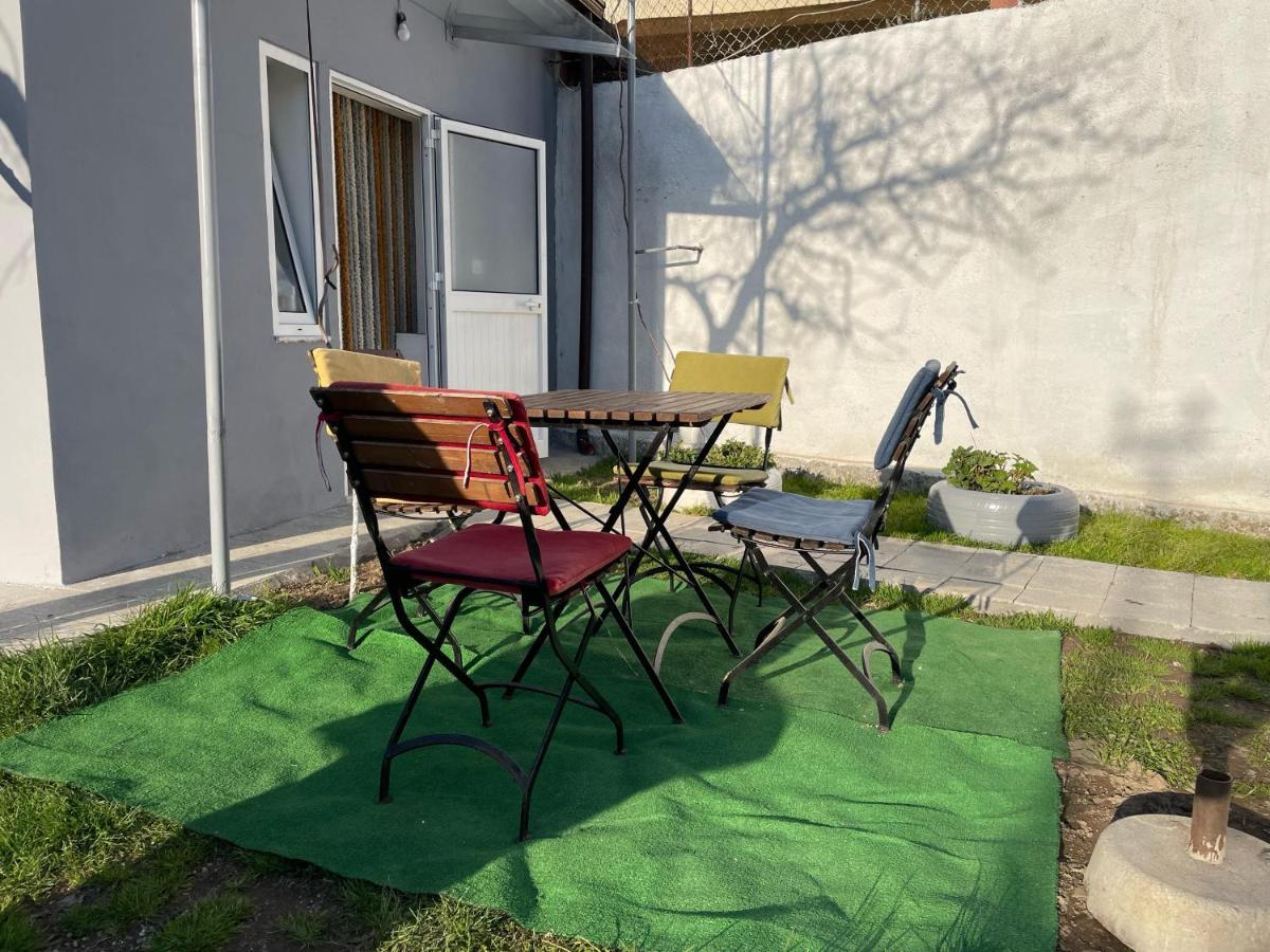 שקודר Happy Corner Guest House מראה חיצוני תמונה