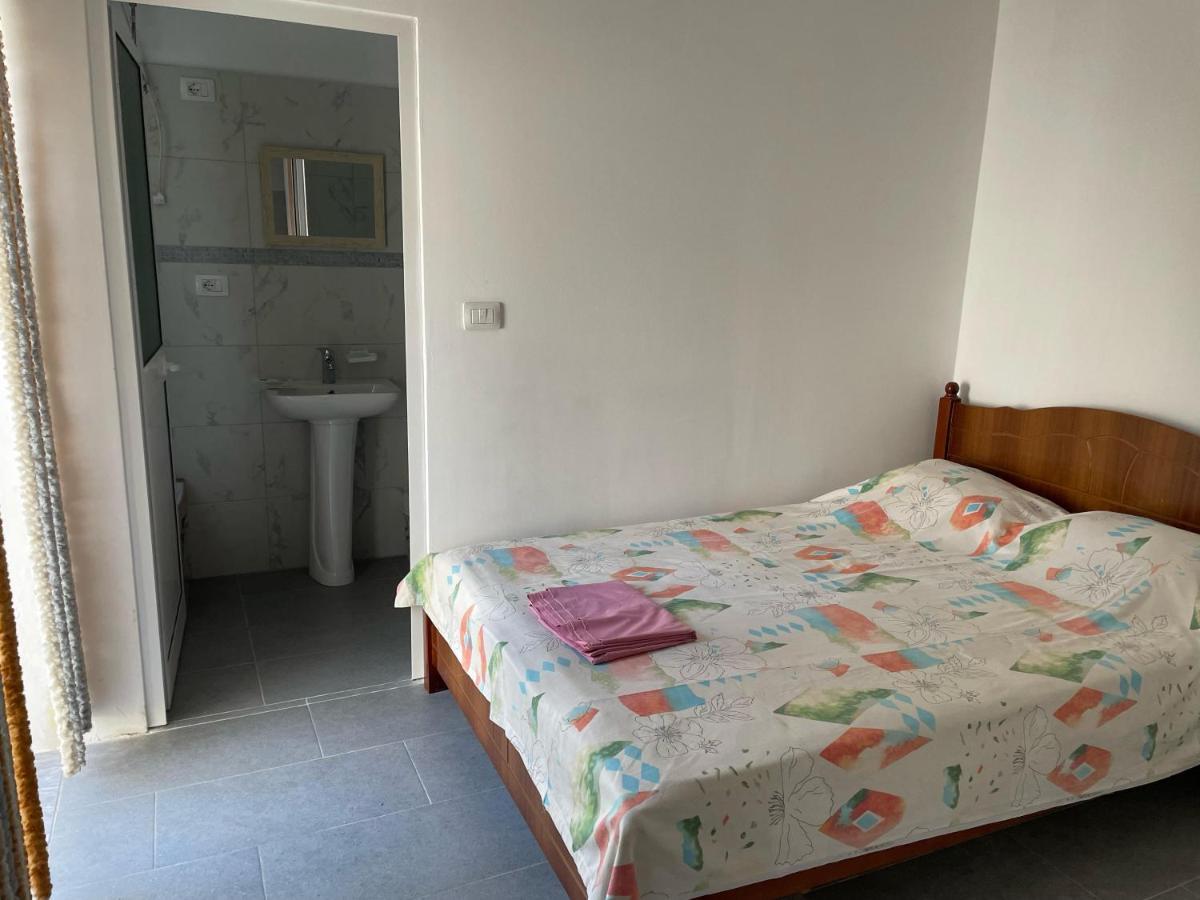 שקודר Happy Corner Guest House מראה חיצוני תמונה