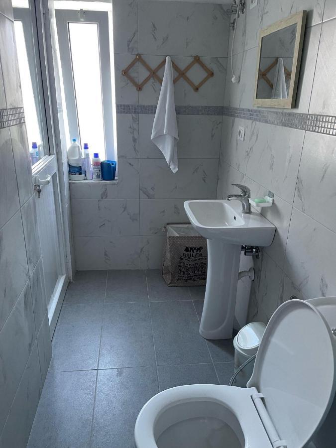 שקודר Happy Corner Guest House מראה חיצוני תמונה