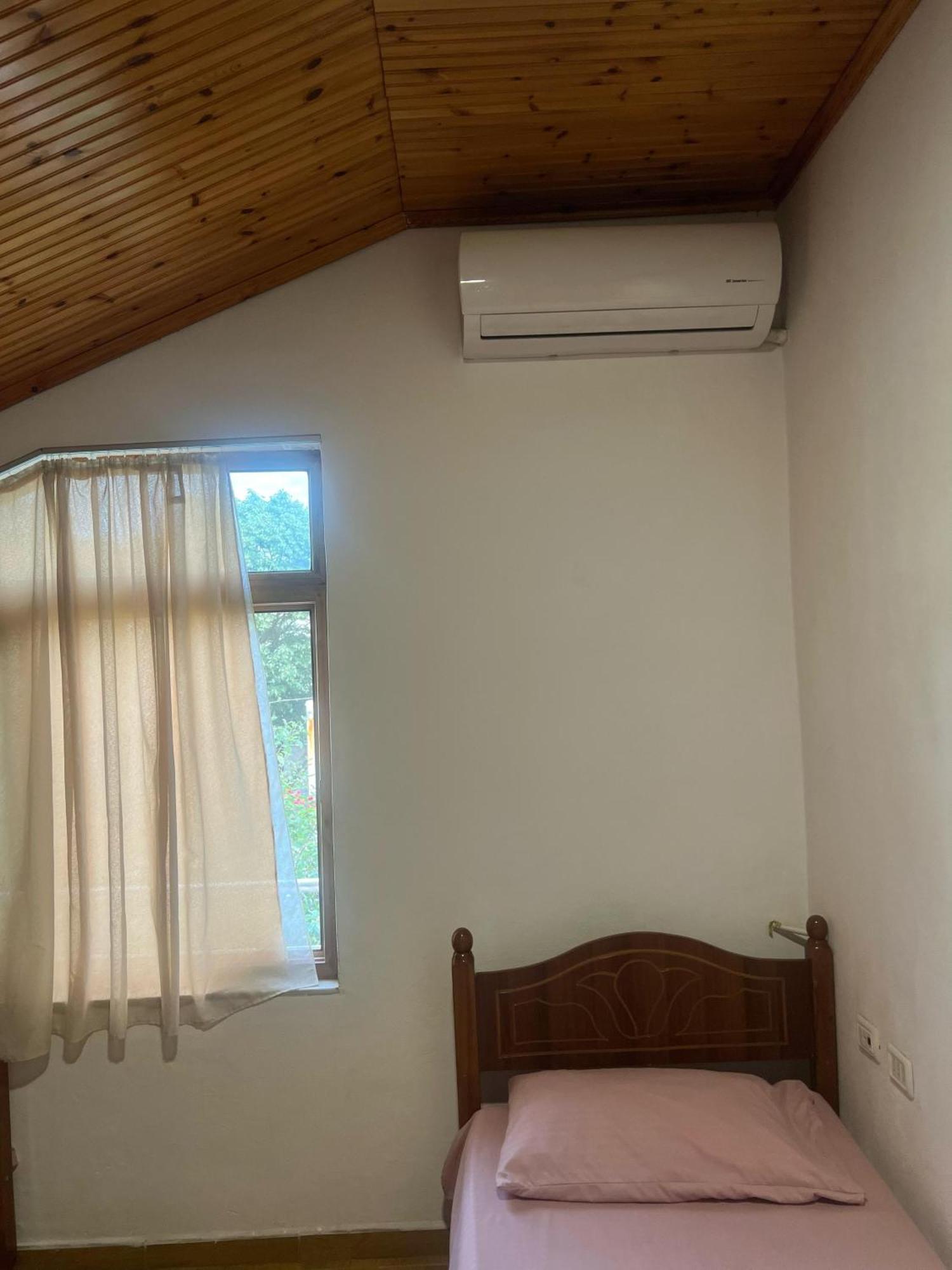שקודר Happy Corner Guest House מראה חיצוני תמונה