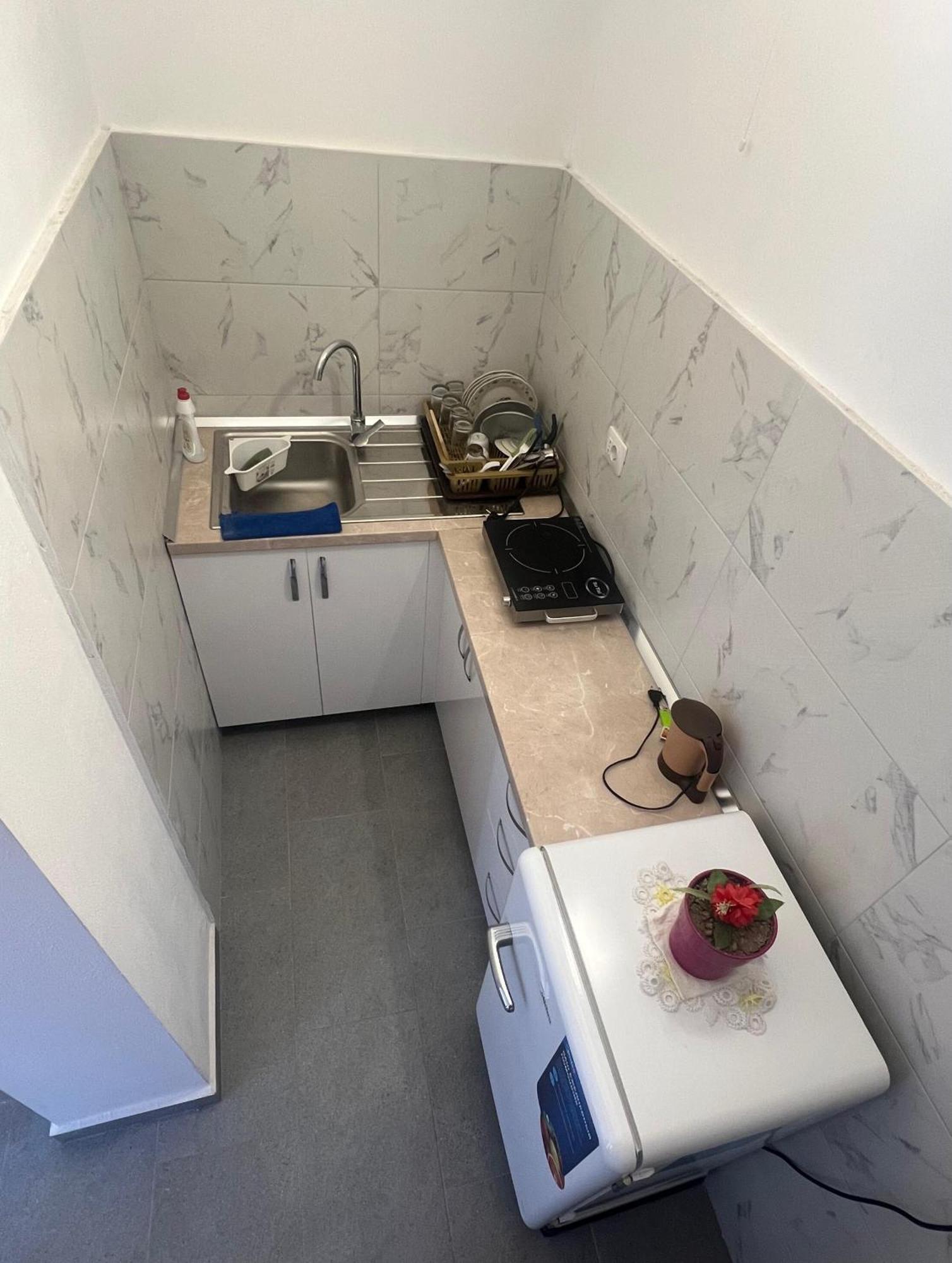 שקודר Happy Corner Guest House מראה חיצוני תמונה